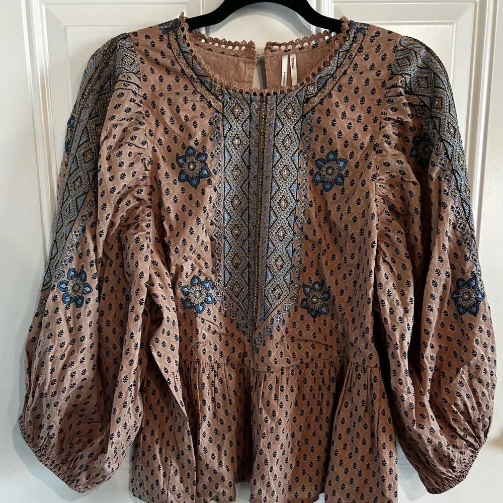 Anthropologie Embroidered Blouse with Puff Sleeves Sz XL - Picture 3 of 8